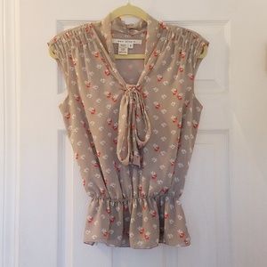 ☘3 for $24☘Adorable Max Studio blouse